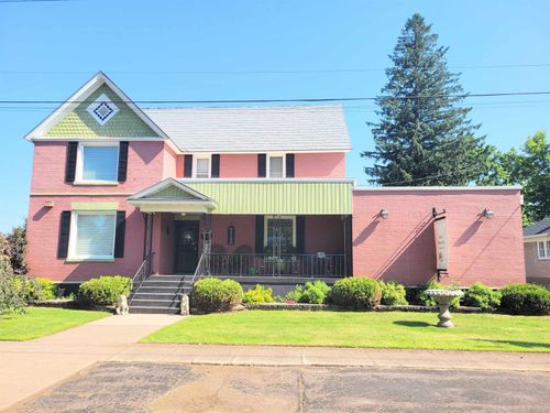 210 Maple St, Hurley, WI, 54534-1142 | Card Image