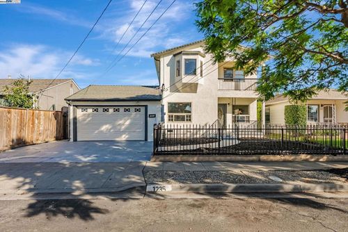 1235 Westwood St, Hayward, CA, 94544-3759 | Card Image