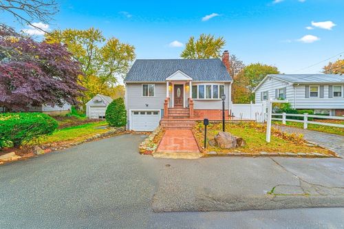 63 Dickerman Ln, Braintree, MA, 02184-3111 | Card Image