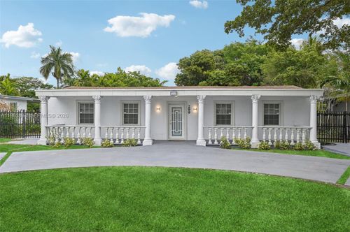 299 S Biscayne River Dr, Miami, FL, 33169 | Card Image