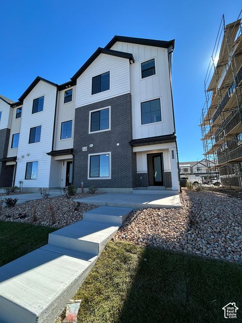 1014-2028 W 1150 S, Payson, UT, 84651-3490 | Card Image