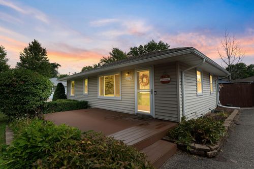 11551 Kumquat St Nw, Coon Rapids, MN, 55448-2332 | Card Image
