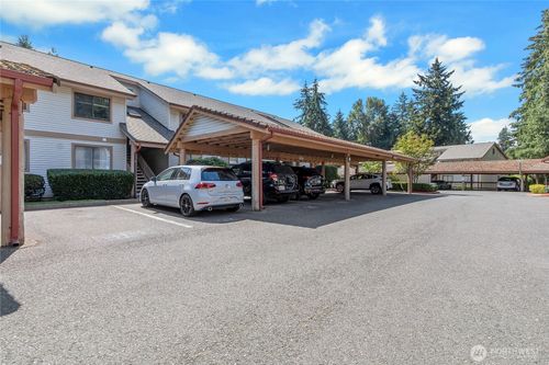 h8-17404 119th Ln Se, Renton, WA, 98058-6255 | Card Image