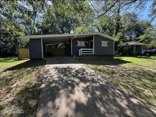2820 Revere St, Jackson, MS, 39212-2742 | Card Image
