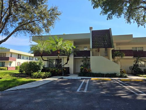 apt-106-3061 N Course Dr, Pompano Beach, FL, 33069-3353 | Card Image
