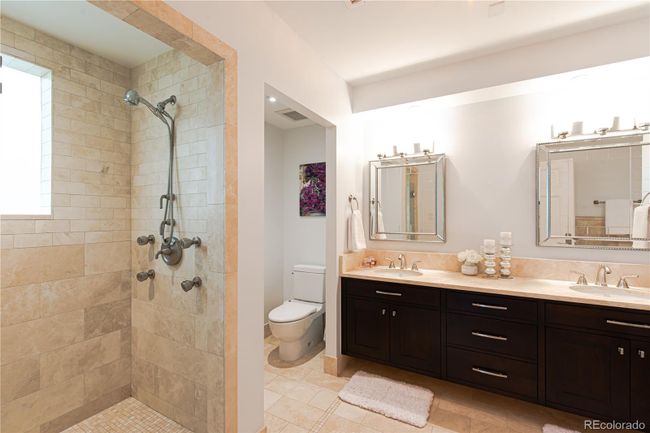 UNIT-1907 - 1891 Curtis St, Condo with 3 bedrooms, 4 bathrooms and 3 parking in Denver CO | Image 19