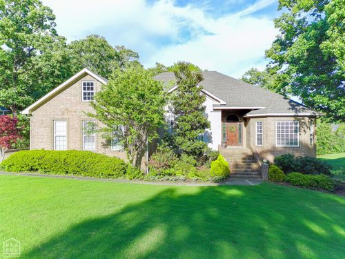 2202 Autumn Dr, Jonesboro, AR, 72404-8054 | Card Image