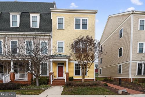 716 Diamond Ave, ALEXANDRIA, VA, 22301-1748 | Card Image