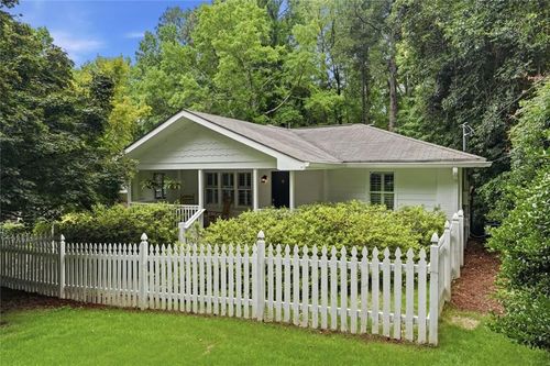 799 Larry Ln, Decatur, GA, 30033-4816 | Card Image