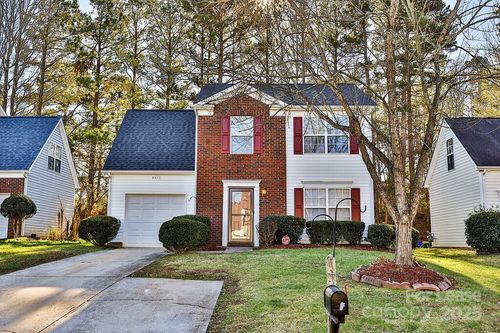 9522 Bird Watch Ln, Charlotte, NC, 28214-7145 | Card Image