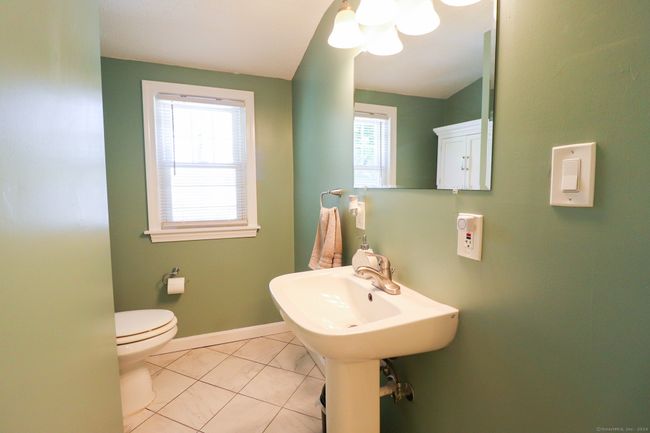 278 Goodwin St, House other with 3 bedrooms, 2 bathrooms and 3 parking in East Hartford CT | Image 19