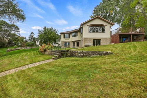 22 13th St S, Sauk Rapids, MN, 56379-1065 | Card Image