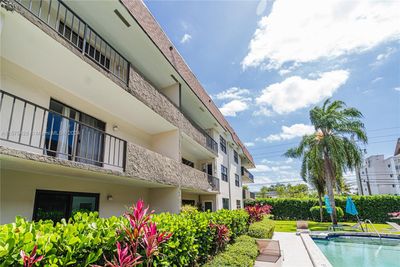 3S - 9022 Ne 8th Ave, Condo with 2 bedrooms, 2 bathrooms and null parking in Miami Shores FL | Image 3