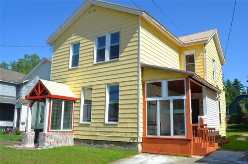 837 E 21st St, Erie, PA, 16503-2206 | Card Image