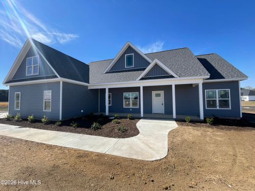 2756 Covent Dr, Farmville, NC, 27828-5502 | Card Image