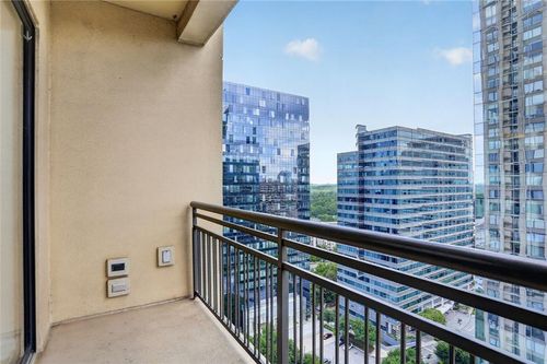 2306-3445 Stratford Rd Ne, Atlanta, GA, 30326-1720 | Card Image