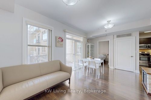 203-28 Prince Regent St, Markham, ON, L6C0V5 | Card Image