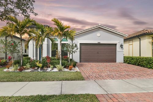 7583 Knight St, Parkland, FL, 33067-0943 | Card Image