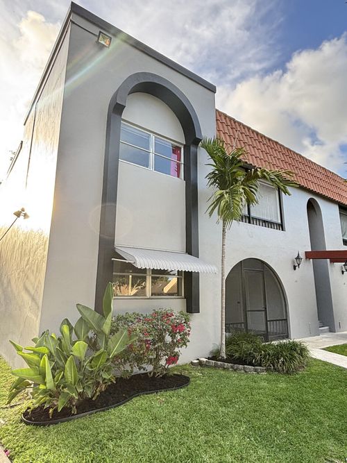 apt-1a-3851 Nw 84th Ave, Sunrise, FL, 33351-6146 | Card Image