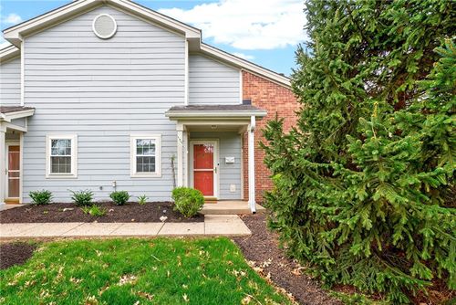 6644 Wareham Court, Washington Twp, OH, 45459 | Card Image