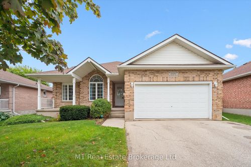 200 Millburn Boulevard, Centre Wellington, ON, N1M0L3 | Card Image