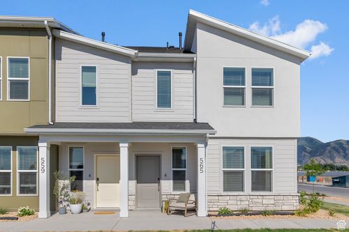 202 W 3175 S, Nibley, UT, 84321-7056 | Card Image