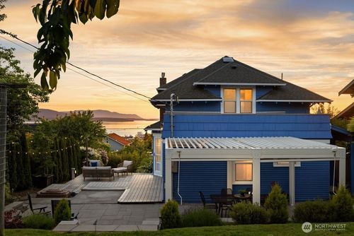 1015 14th St, Bellingham, WA, 98225-6601 | Card Image