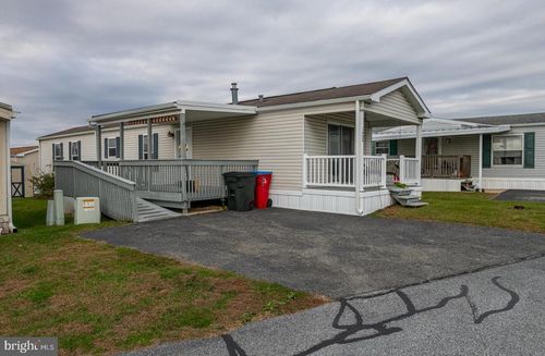 1033 Barberry Ave, READING, PA, 19605-3315 | Card Image