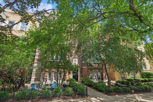 1s-927 Hinman Ave, Evanston, IL, 60202-4501 | Card Image