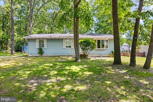 201 E 11th Ave, PINE HILL, NJ, 08021-6531 | Card Image