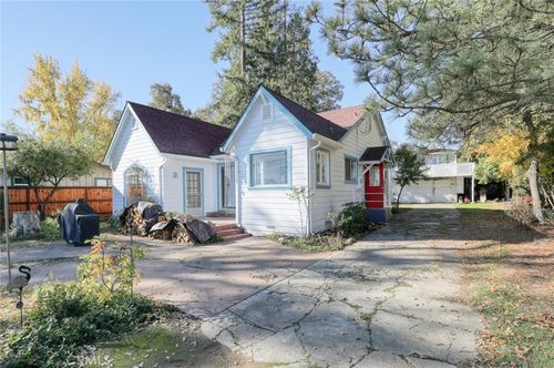 2165 Lakeshore Blvd, Lakeport, CA, 95453-3228 | Card Image