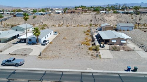 1945 Ramar Rd, Bullhead City, AZ, 86442-6949 | Card Image