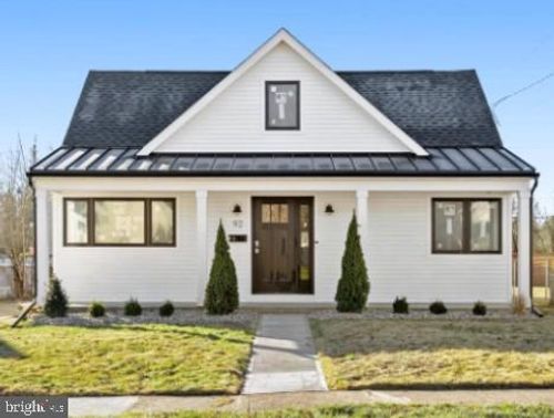 92 Pennwood Dr, Ewing, NJ, 08638-4721 | Card Image