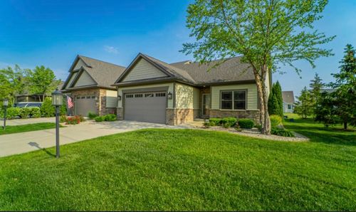 9195 W 107th Pl, Saint John, IN, 46373-8512 | Card Image