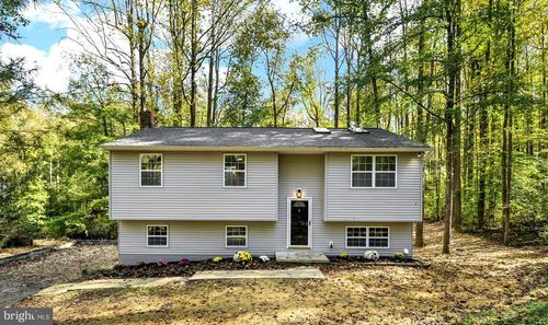 8815 Falling Leaf Dr, Owings, MD, 20736-9350 | Card Image