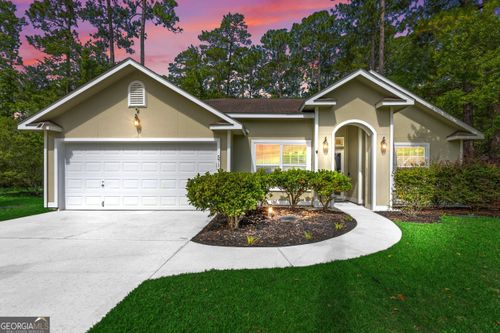 571 Henrietta St, Kingsland, GA, 31548-3233 | Card Image