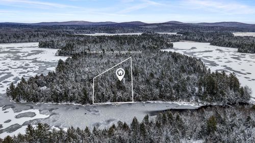 124 Dead Stream Road, Lincoln, ME, 04457 | Card Image