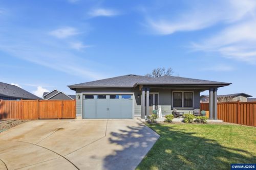 591 Argon Ave, Eugene, OR, 97404-3556 | Card Image