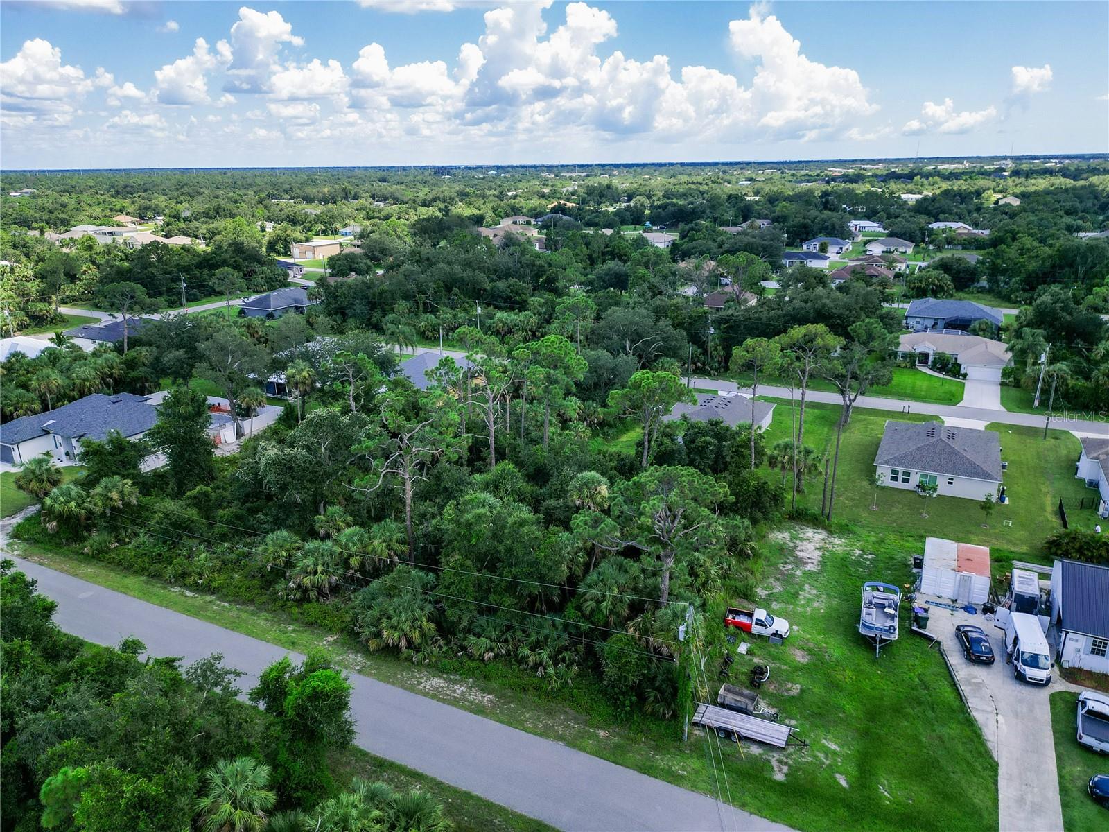 Land in NORTH PORT 3
