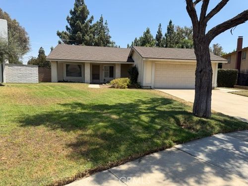 2849 Canterbury Trl, Ontario, CA, 91761-7317 | Card Image