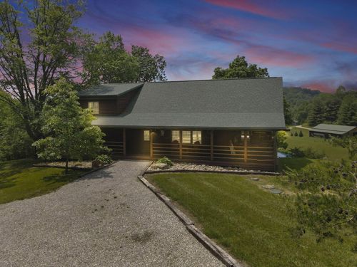 35640 Vickers Rd, Logan, OH, 43138-8980 | Card Image