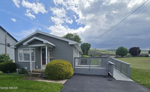 208 W Peale Avenue, Mill Hall, PA, 17751 | Card Image