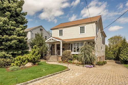 47 Highland Ave, Eastchester, NY, 10709-3628 | Card Image