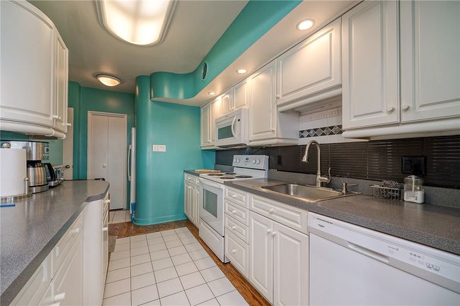 APT-26N - 320 Fort Duquesne Blvd, Condo with 1 bedrooms, 1 bathrooms and null parking in Pittsburgh PA | Image 18