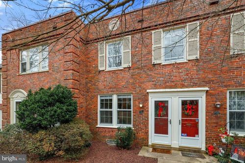 apt-425-1400 S Barton St, ARLINGTON, VA, 22204-4845 | Card Image