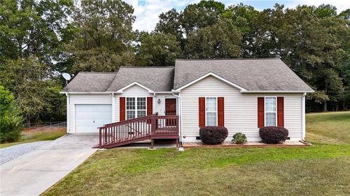 181 Fieldcrest Dr Se, Calhoun, GA, 30701-4053 | Card Image