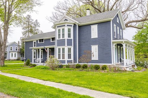 46 East Ave, Naples, NY, 14512-9275 | Card Image