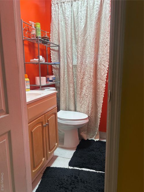 11606 Marsden St, Jamaica, NY, 11434-1728 | Card Image