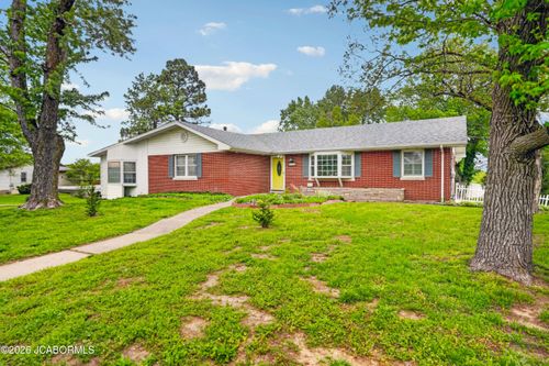 2922 S Ten Mile Dr, Jefferson City, MO, 65109-5706 | Card Image