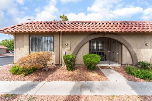 unit-2-865 Mantis Way, Las Vegas, NV, 89110-2112 | Card Image